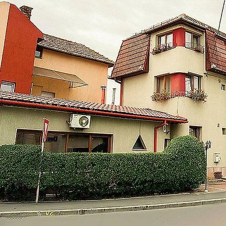 Pensiunea Pedro Cluj-Napoca Extérieur photo